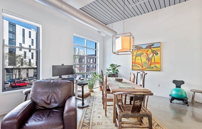1 bed, 1 bath, 1,271 sqft, $4,500, Unit 203
