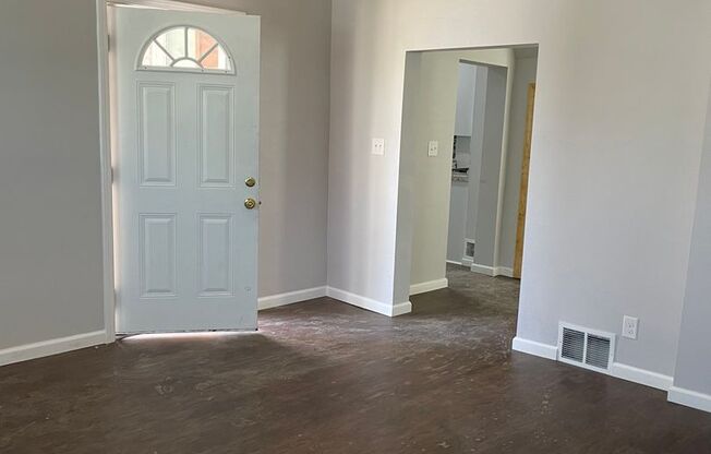 House - 2 bedroom - completely rehabbed - 4058 Schiller Place