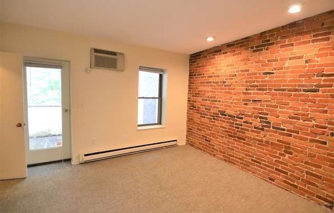 12 SAINT GERMAIN ST