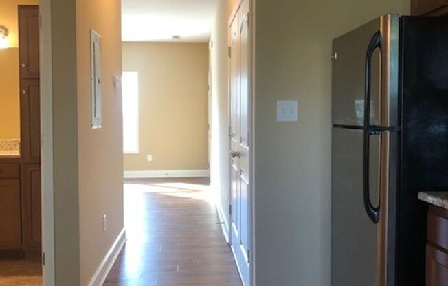 1 bed, 1 bath, 808 sqft, $675, Unit G4