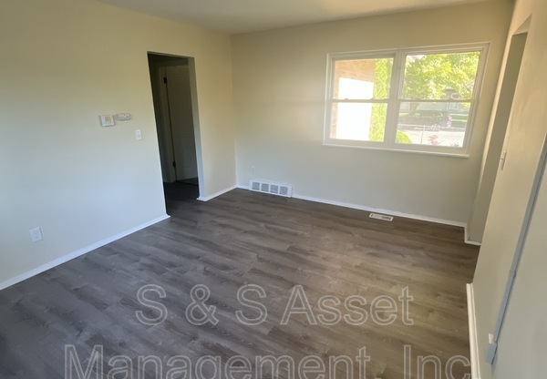 3625 COACHLIGHT CMN ST