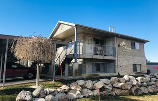 Beautifully updated apartment near WSU and McKay Dee.