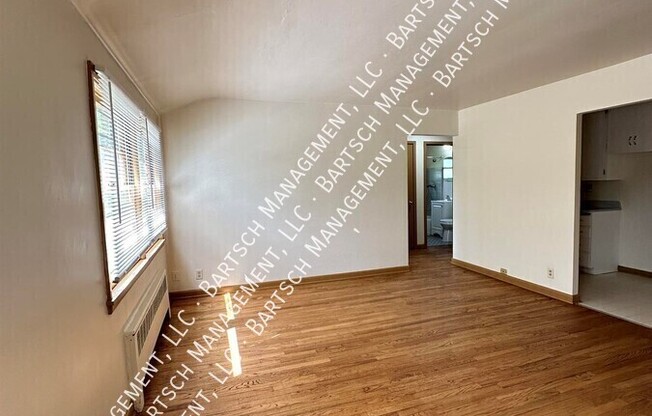 3240 S 49 ST