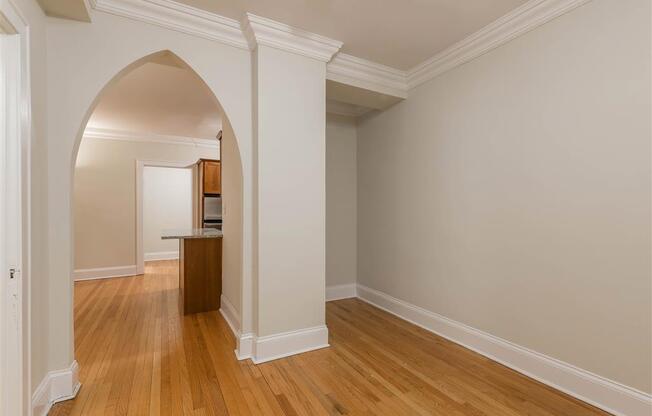 The Patricians Apartments Lincoln Park Chicago Two Bedroom