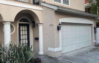 2 bedroom 2 and a half bathroom for rent