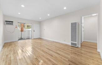 1336 N. Citrus Avenue Unit #7