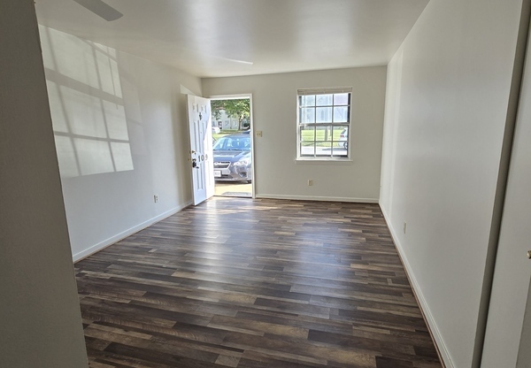 3201 CHAMBERLAYNE AVE