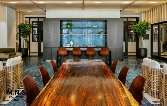 2 beds, 2 baths, $5,357, Unit 1109