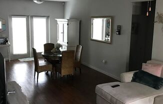 3 beds, 2 baths, $2,750, Unit 101