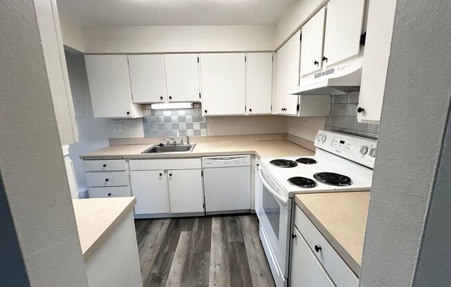 ES2275 -Eagle Rock Apartments