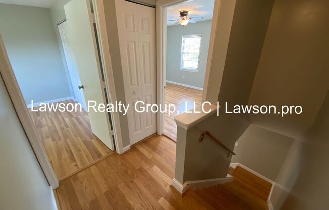 2 beds, 2 baths, $1,295