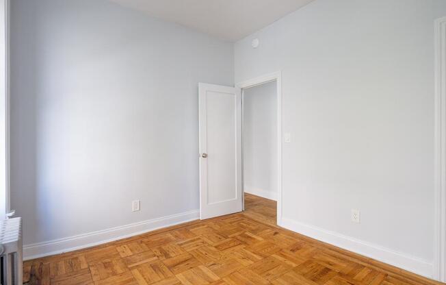 2 beds, 1 bath, $4,495, Unit 3-F