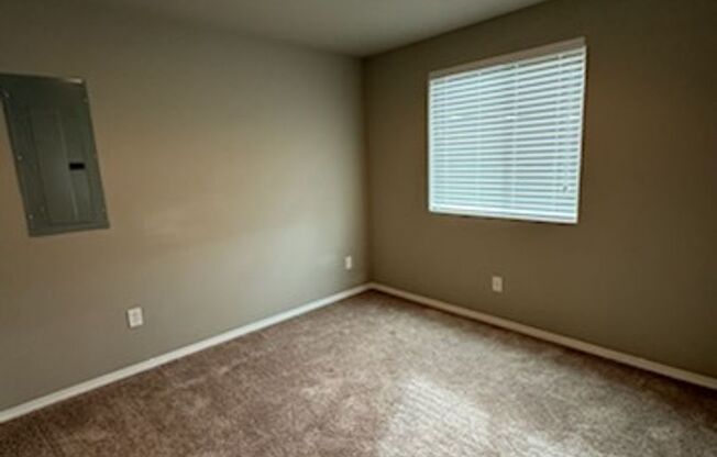 1 bed, 1 bath, $1,195