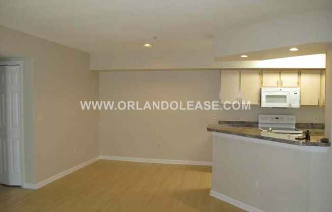 Beautiful 3bd/2ba Condo In Waterford Lakes