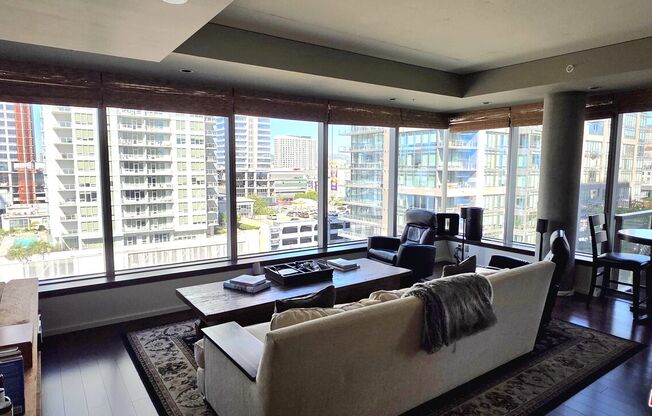 1 bed, 2 baths, 1,400 sqft, $4,200, Unit 1116