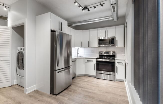 1 bed, 1 bath, 373 sqft, $1,750, Unit 203