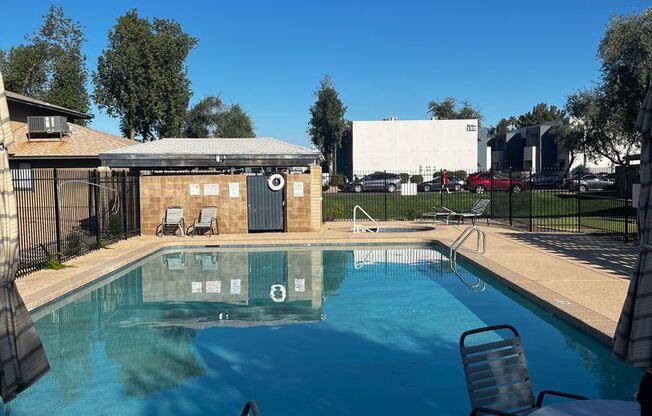 2 beds, 1.5 baths, $1,395, Unit # 31