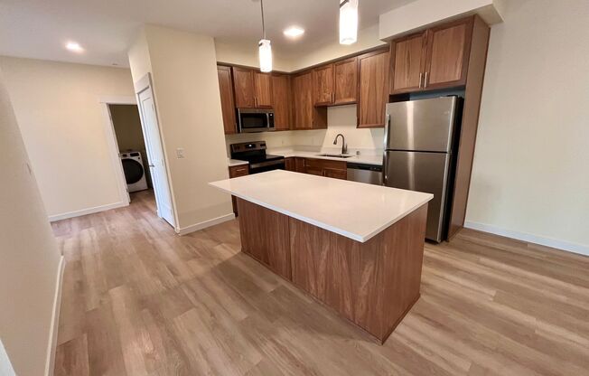 2 beds, 1 bath, $1,875, Unit E104