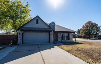 3 Bed 2 Bath Owasso - Move In Ready!