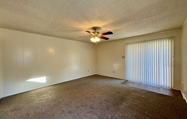 Duplex *LEASING SPECIAL AVAILABLE*