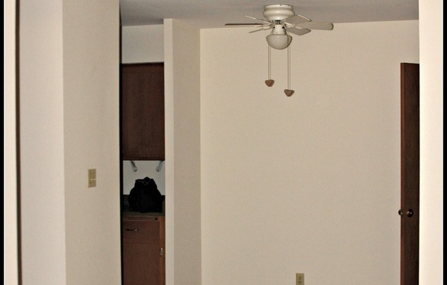 Valley View Apartments-Falls