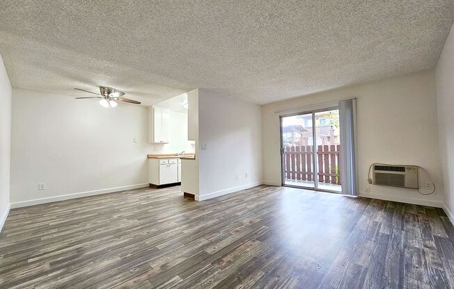 Woodlawn Manor - Please call or text Norma at (619) 253-0910
