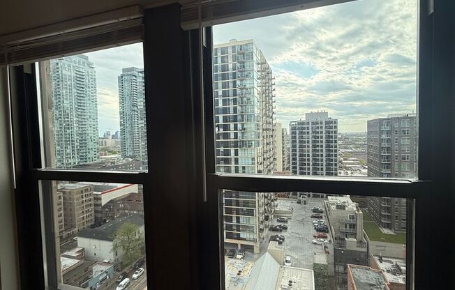 1 bed, 1 bath, 714 sqft, $2,616, Unit 1801