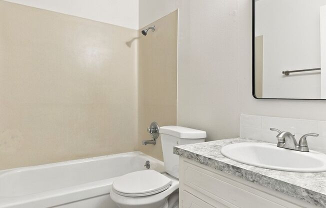 2 beds, 1 bath, 754 sqft, $1,500, Unit 3832