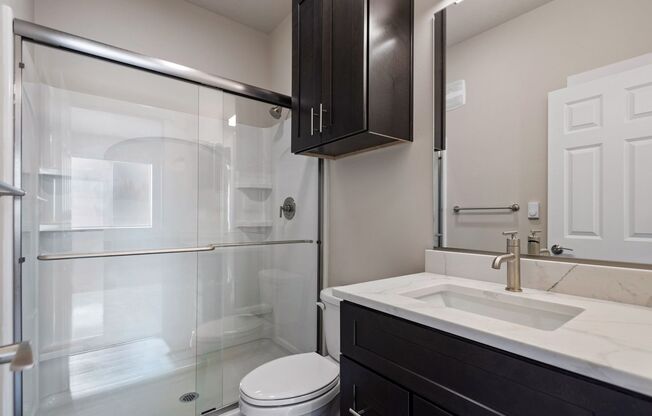 2 beds, 1 bath, 1,143 sqft, $1,650, Unit H-405