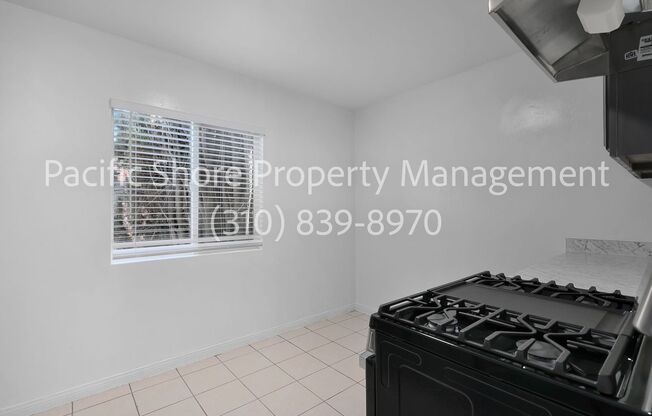 3 beds, 1 bath, $2,695, Unit 40