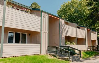 The Texas St Apartments