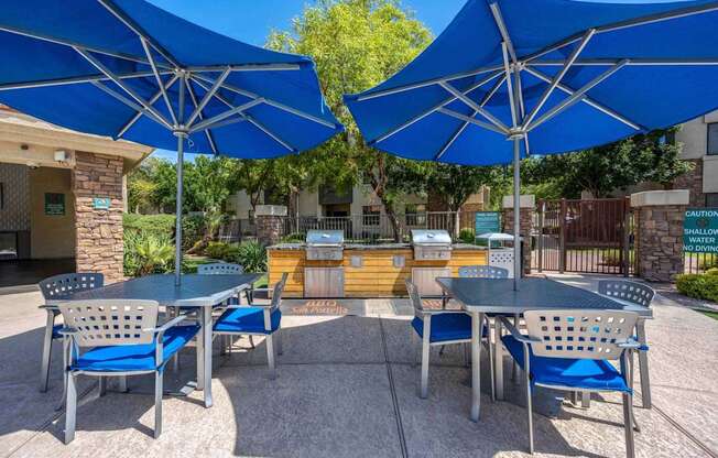 San Portella, Tempe, AZ, Gas Grills