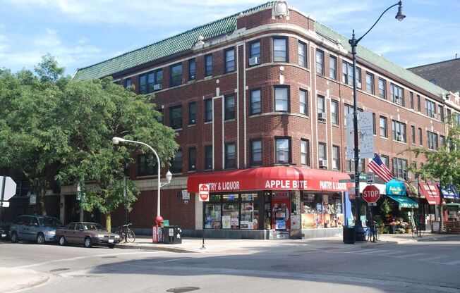 Studio, 1 bath, 500 sqft, $1,665, Unit 553-414