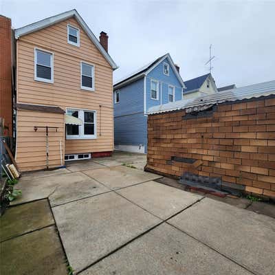 89 21 172 ST