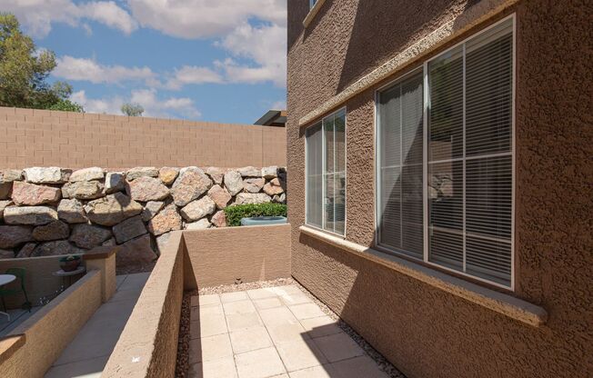 NW townhome with 2 car garage in gated community.