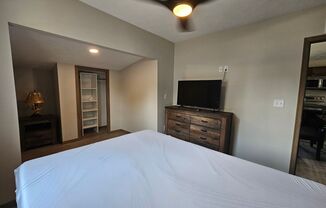 3 beds, 1 bath, $1,950