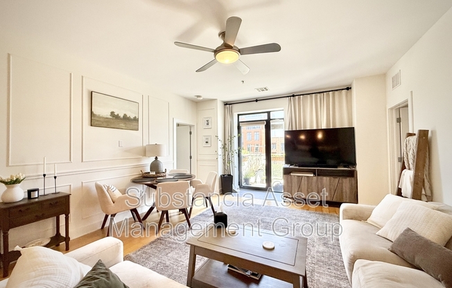 444 N. Central Avenue Unit #211