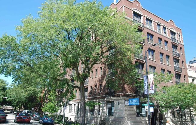 Studio, 1 bath, 300 sqft, $1,365, Unit 530-412
