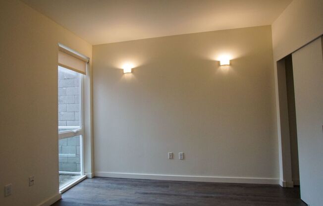 1 bed, 1 bath, $1,795, Unit 201