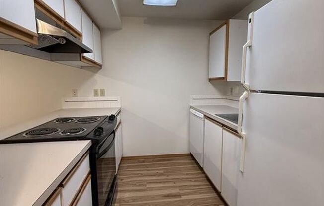 762 SW 206th Place ~ Beautiful Brand New Flooring!
