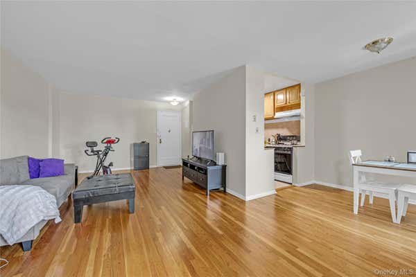 84 25 118 ST