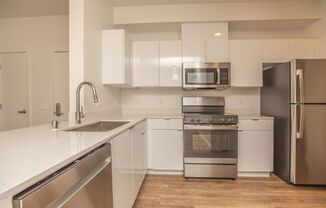 3 beds, 2 baths, 1,249 sqft, $2,699, Unit 316