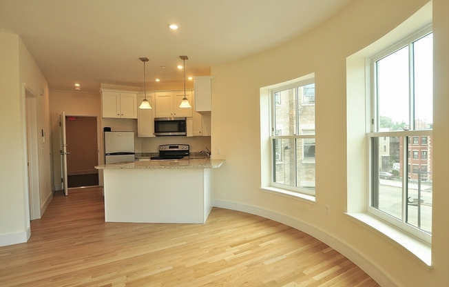 1 bed, 1 bath, 650 sqft, $3,650, Unit 5