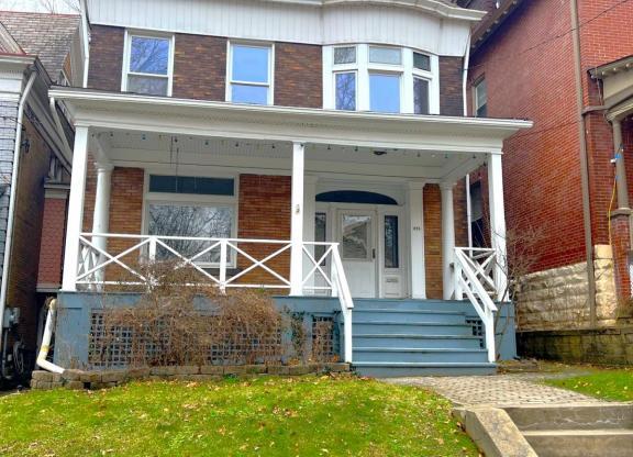225 CHESTNUT