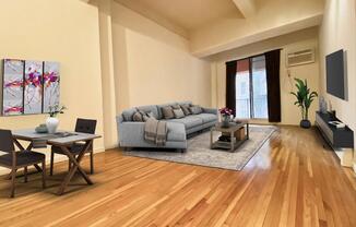449 W 44 ST