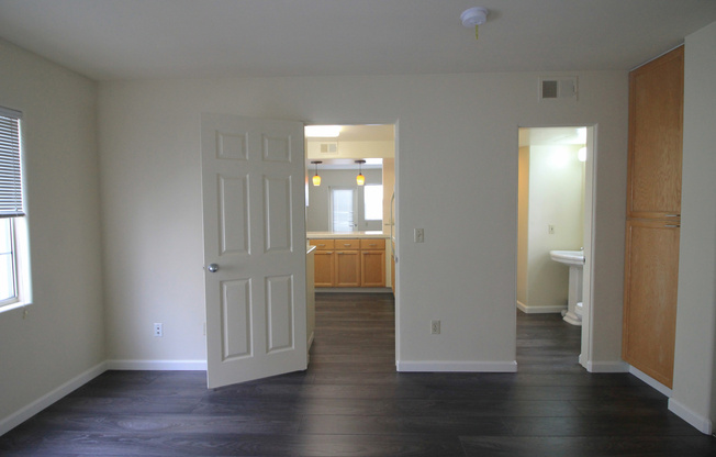 1447-1457 Garnet Avenue