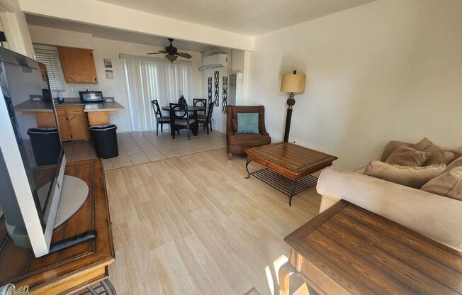 1 bed, 1 bath, 600 sqft, $1,000, Unit Cactus Dr. 73636 Unit B