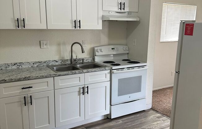 2 beds, 1 bath, 600 sqft, $1,550