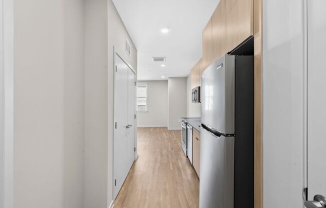 Studio, 1 bath, 548 sqft, $1,650, Unit 339