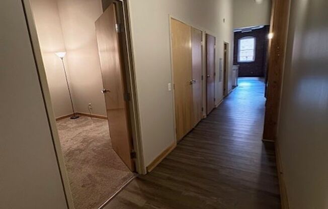 1 bed, 1 bath, 630 sqft, $1,399, Unit 525